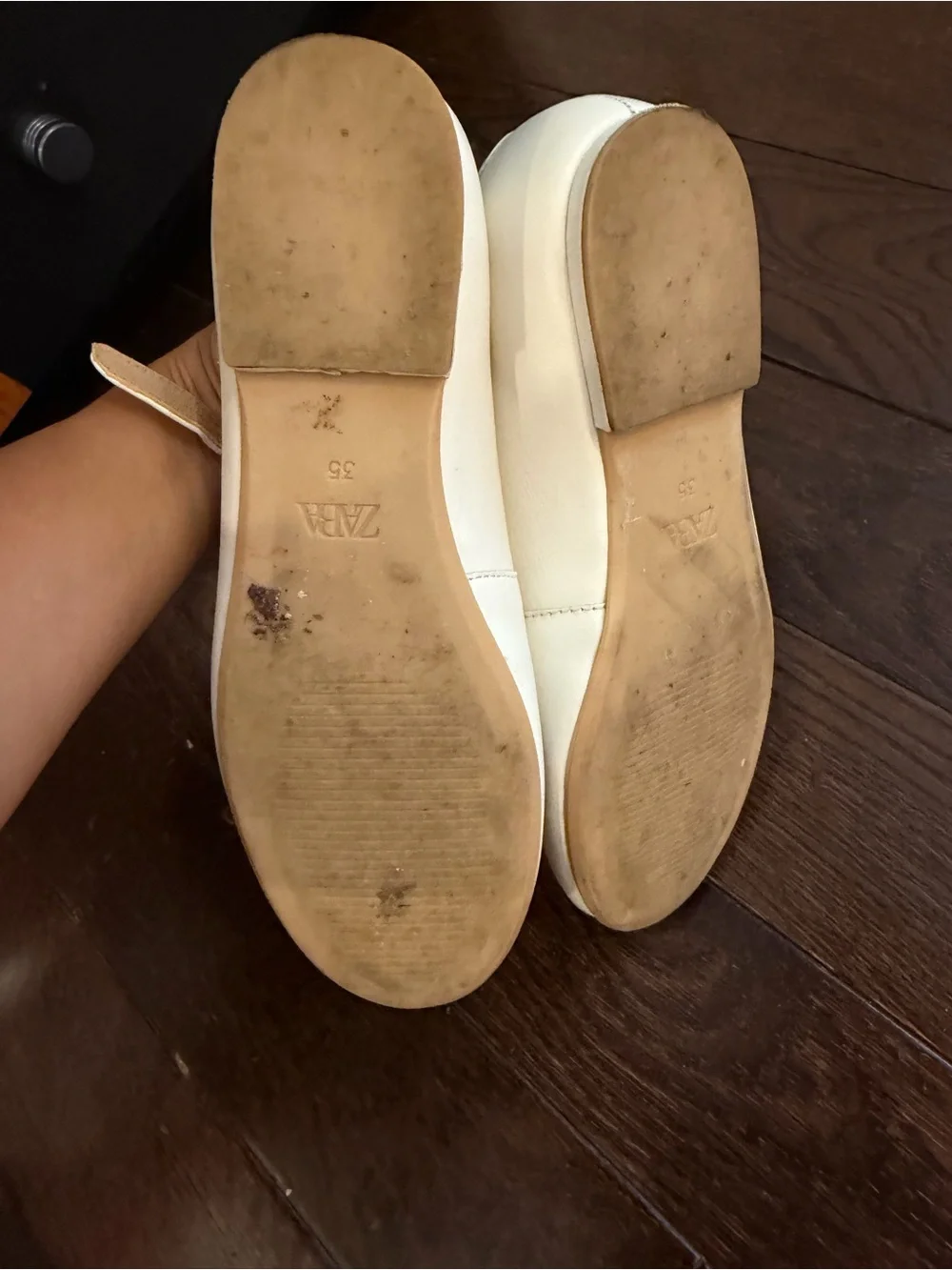 Zara Cream white Mary Jane Flats with Ankle Strap Zara size 3.5